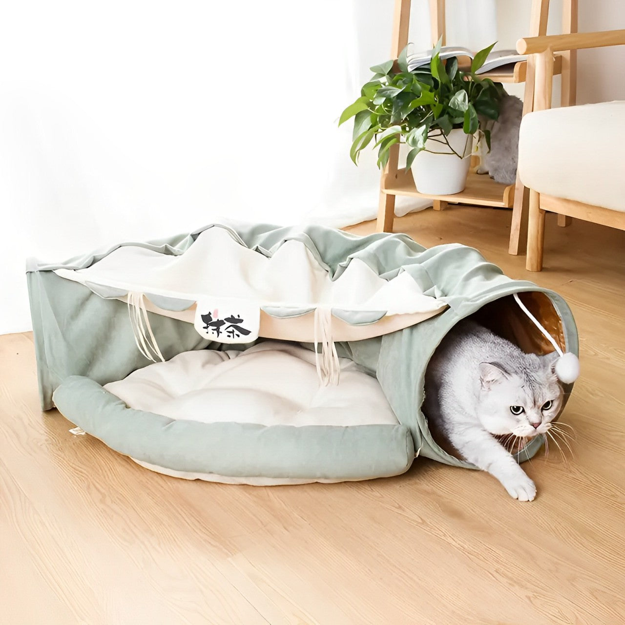 Foldable Cat Tunnel With Washable Bed