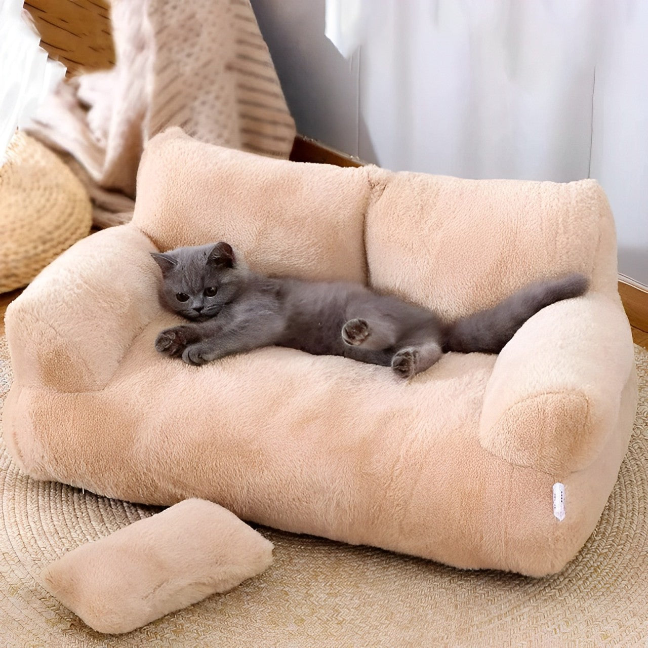 Luxury Cat Bed - Plush Sofa